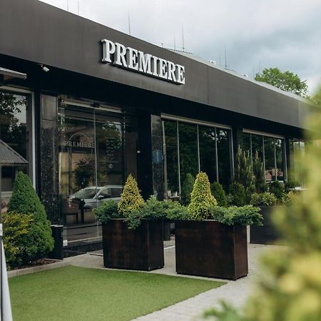 Premiere Hotel Khust Exterior photo